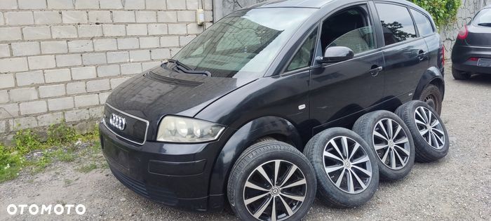 Na części Audi A2 1.4 TDI LZ9W Silnik Skrzynia Maska Zderzak Drzwi Klapa Szyba - 1