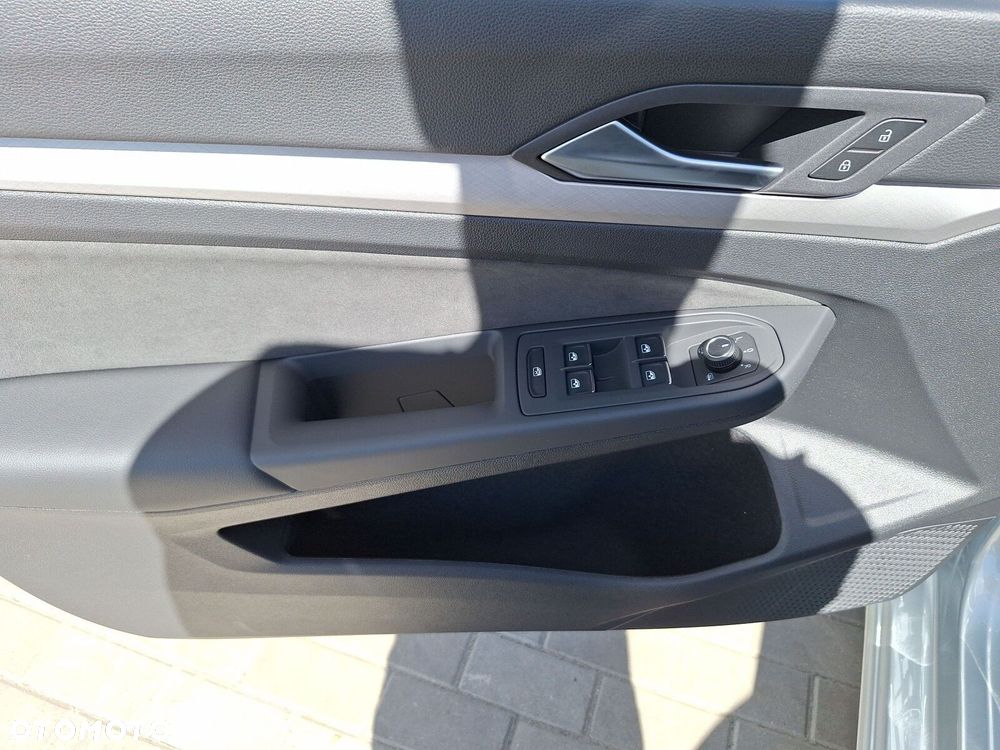Volkswagen Golf 1.5 TSI Life Plus - 26