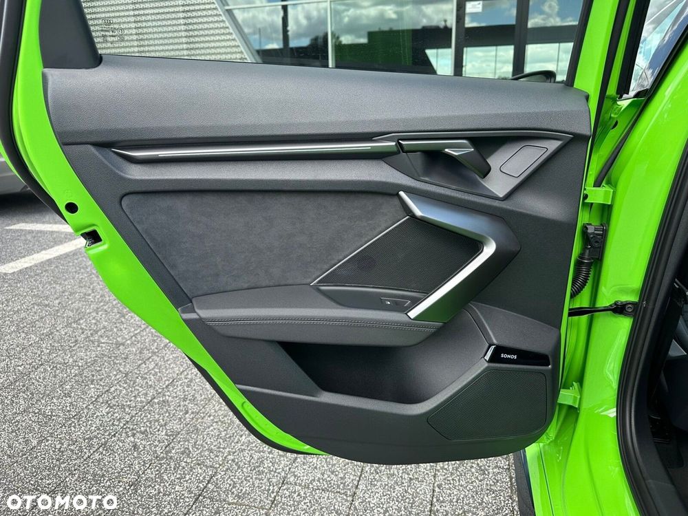 Audi RS3 Sportback - 19