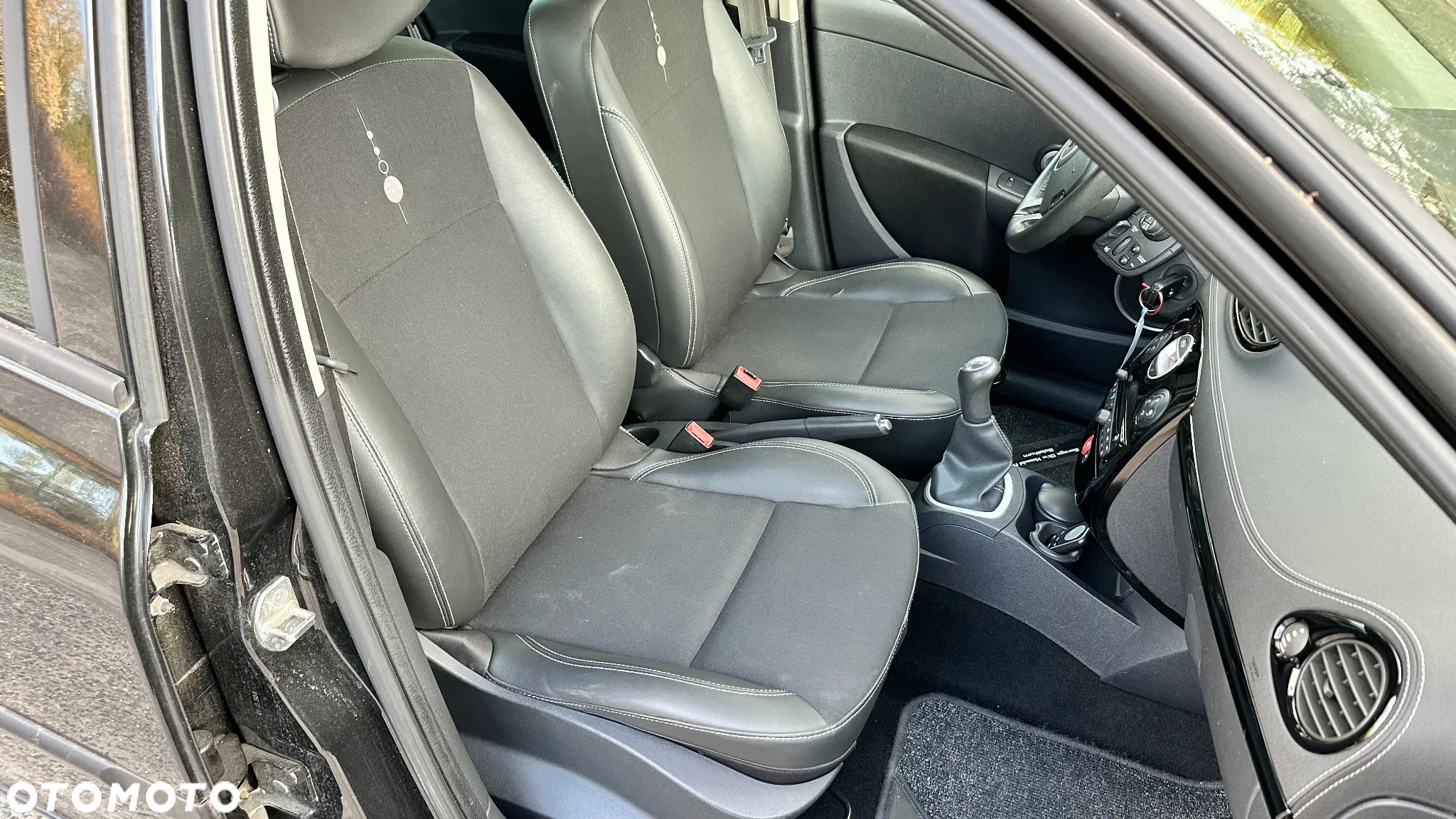 Renault Clio - 15