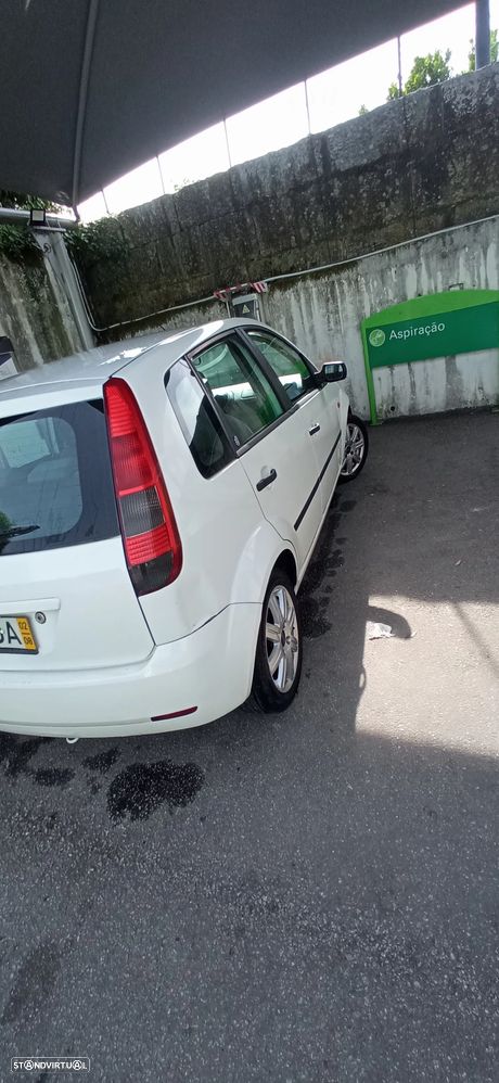 Ford Fiesta 1.4 Ghia - 7