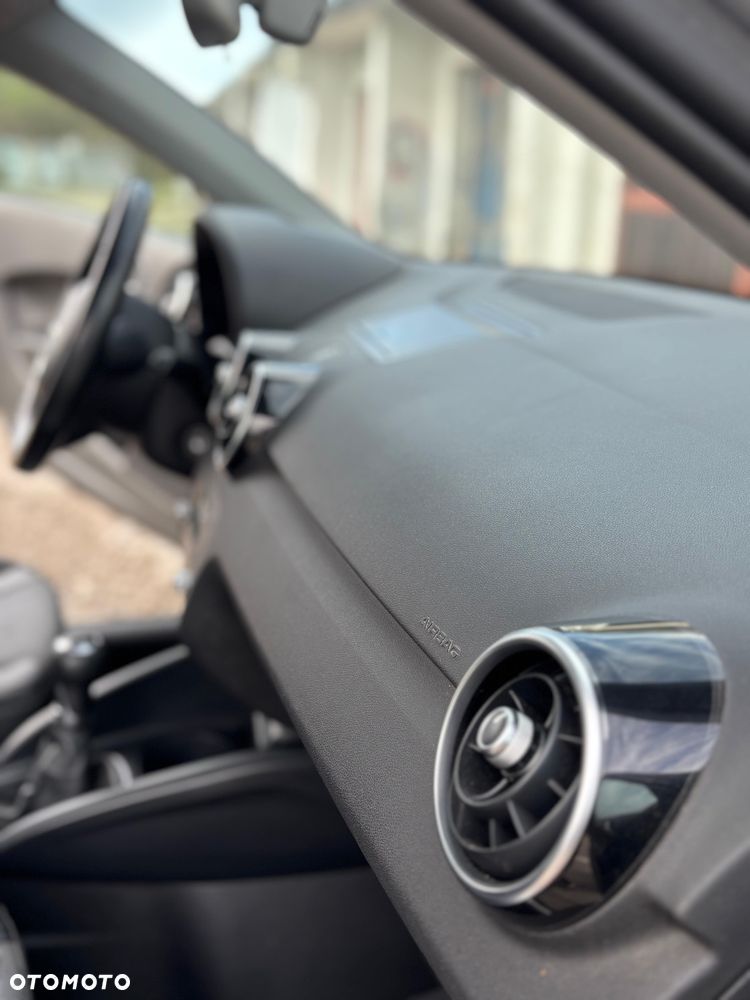 Audi A1 1.6 TDI Ambition - 15