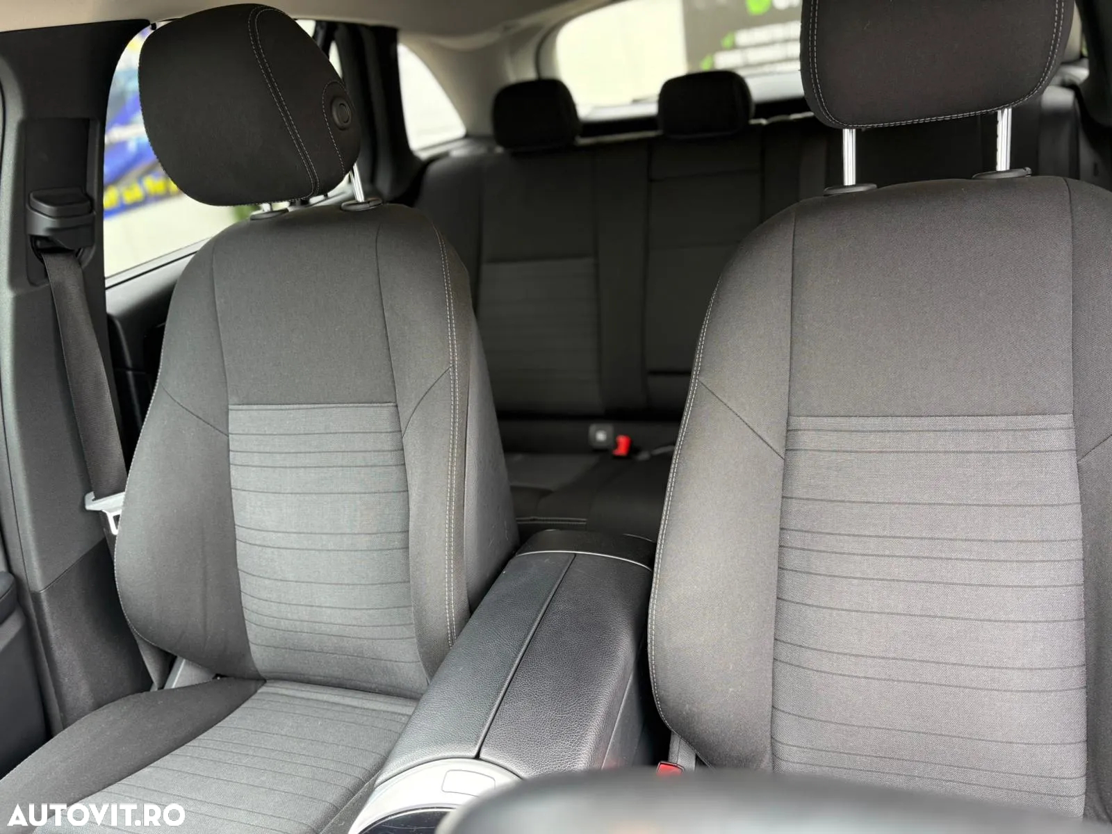 Mercedes-Benz GLC 220 d 4Matic 9G-TRONIC Avantgarde Advanced - 13