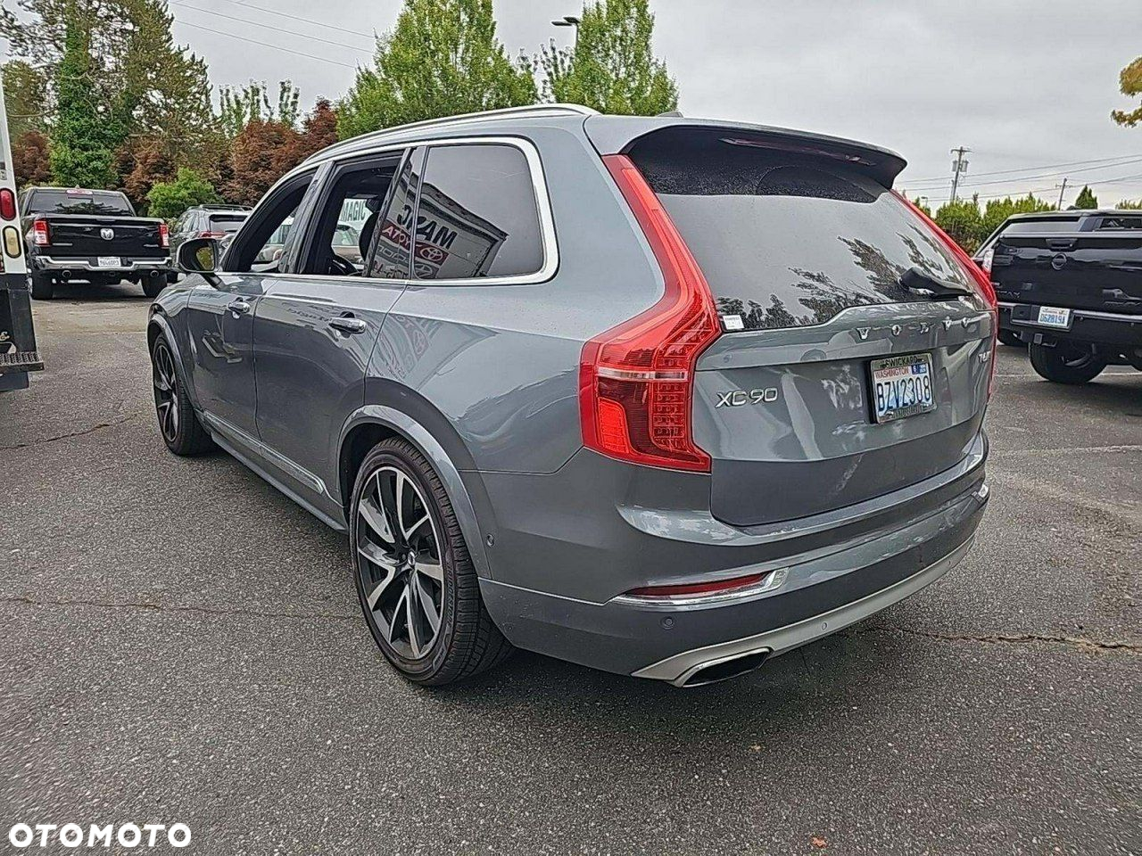 Volvo XC 90 - 3
