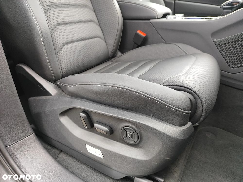 Volkswagen Touareg 3.0 V6 TDI SCR 4Mot Elegance - 29