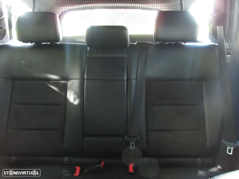 Mercedes-Benz E 250 - 42