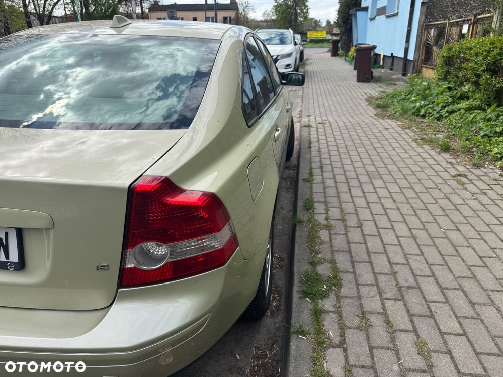 Volvo S40 1.6 - 6