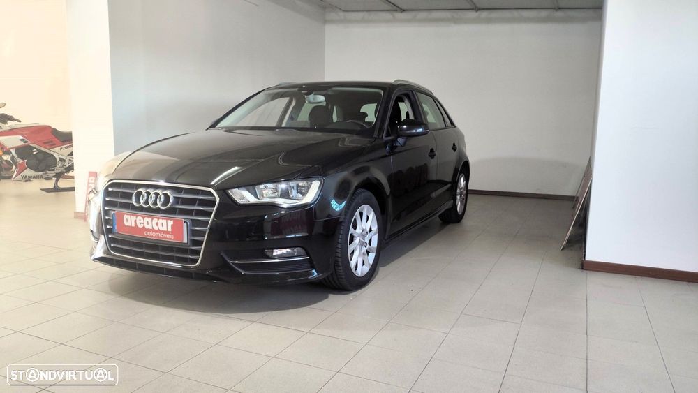 Audi A3 Sportback - 1
