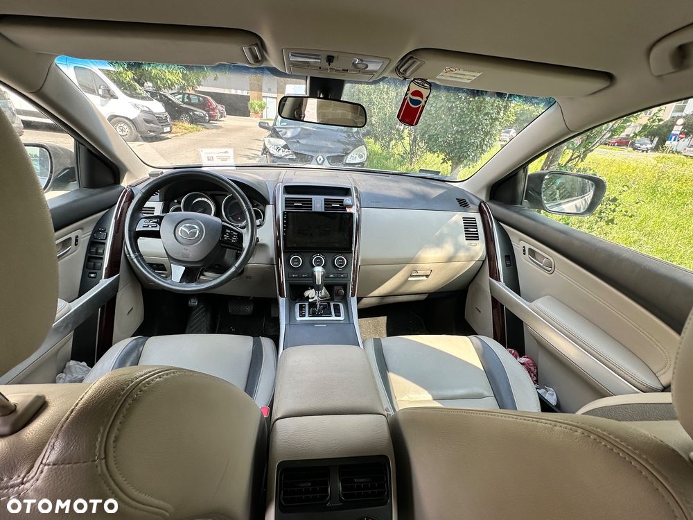 Mazda CX-9 3.7 V6 - 6