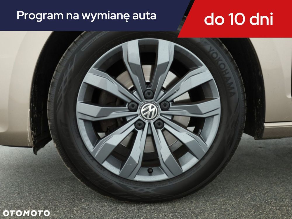Volkswagen Touran - 14