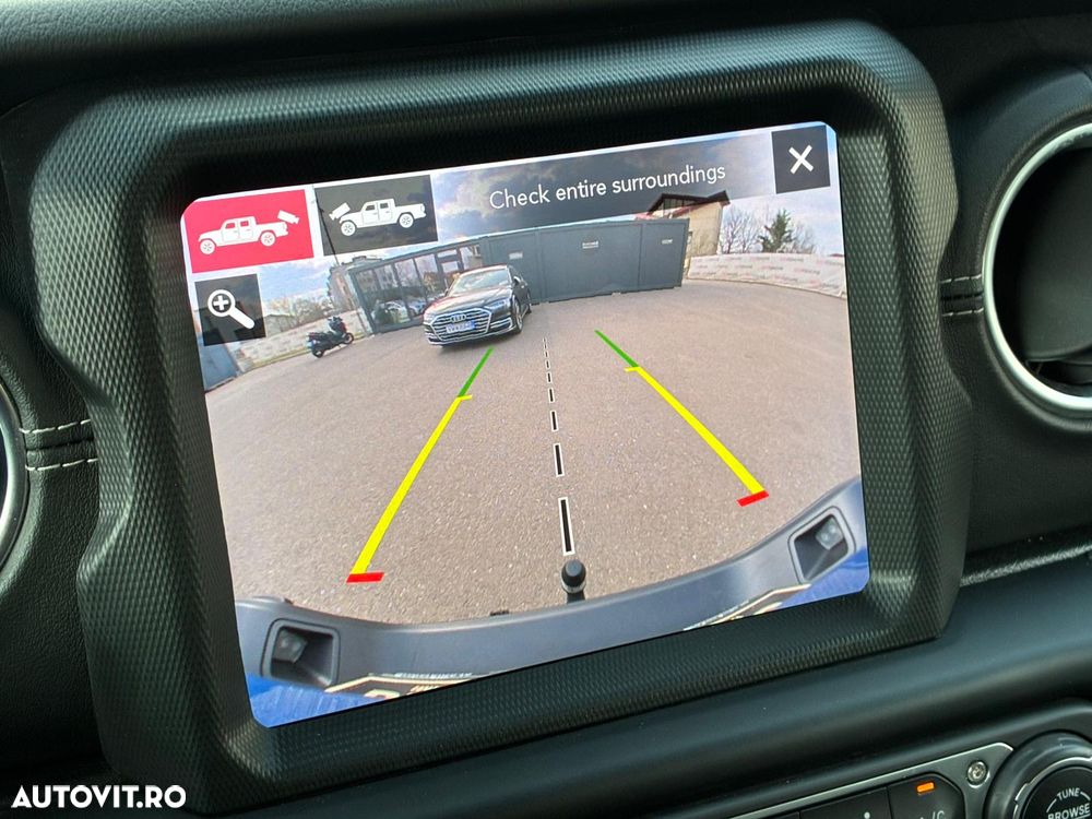 Jeep Gladiator 3.0L V6 AT8 4x4 264 CP Overland - 29