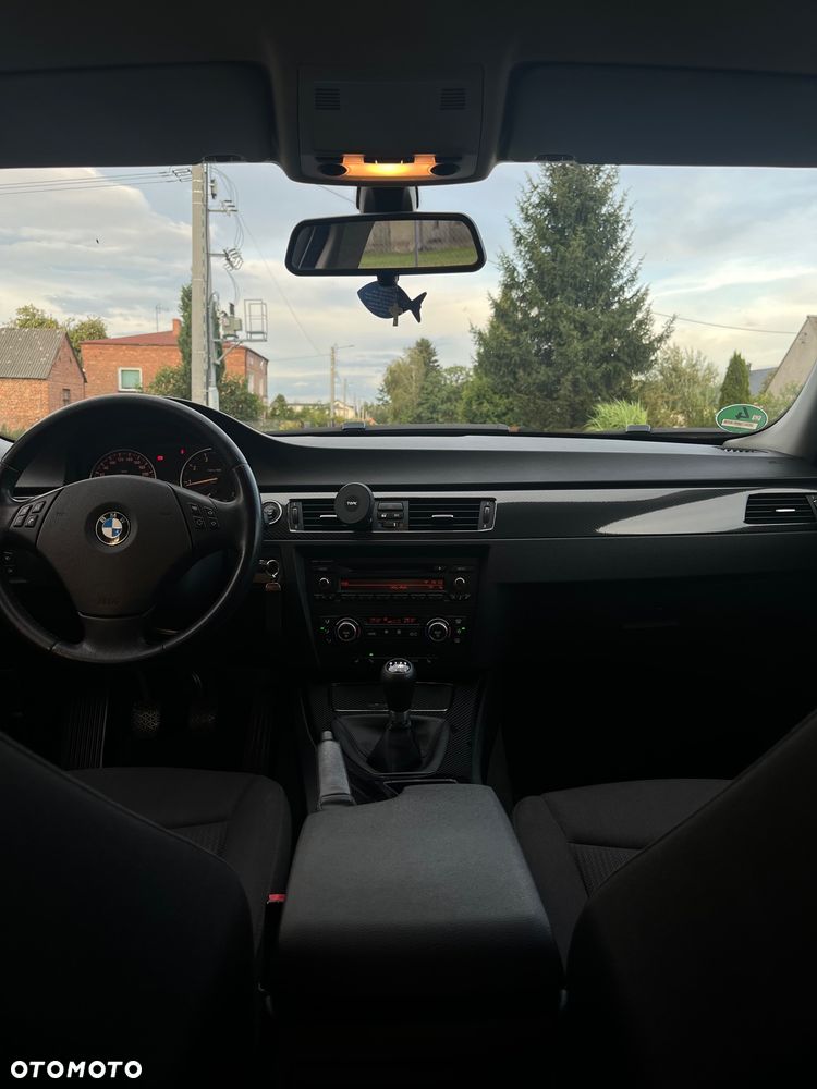 BMW Seria 3 - 11