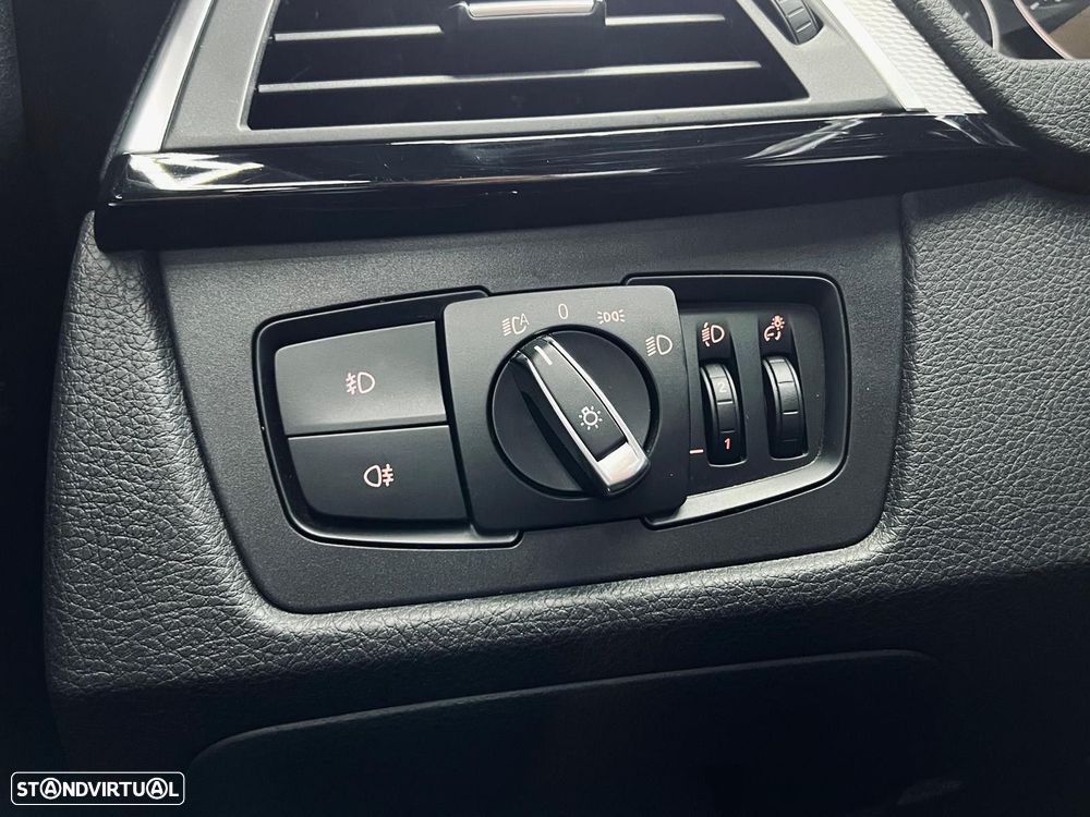BMW 320 Gran Turismo d Pack M Auto - 38
