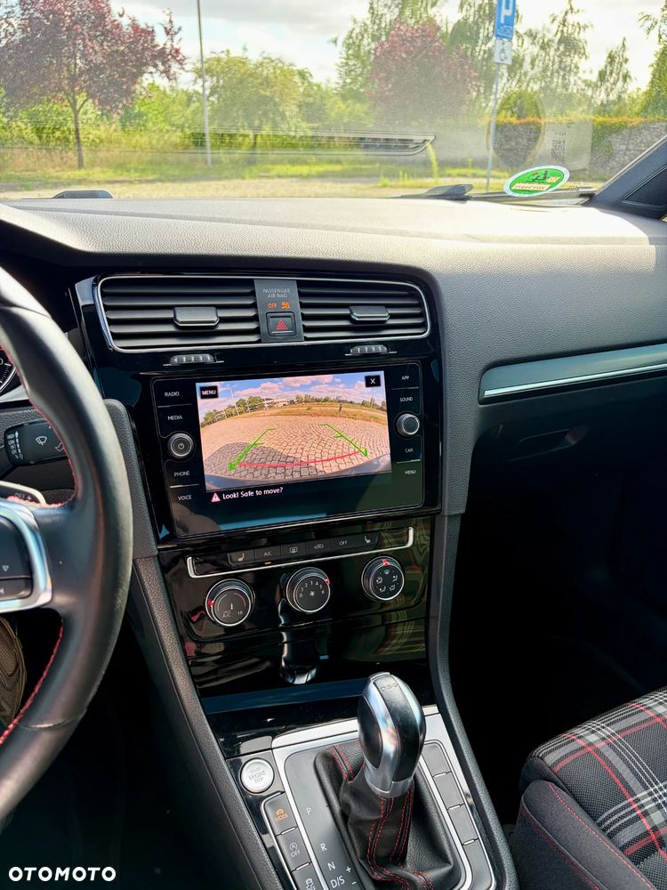 Volkswagen Golf GTI (BlueMotion Technology) DSG - 9