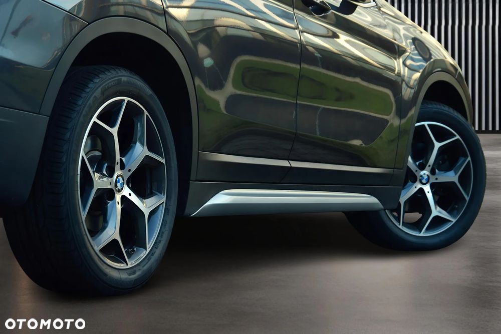 BMW X1 sDrive18i xLine - 11