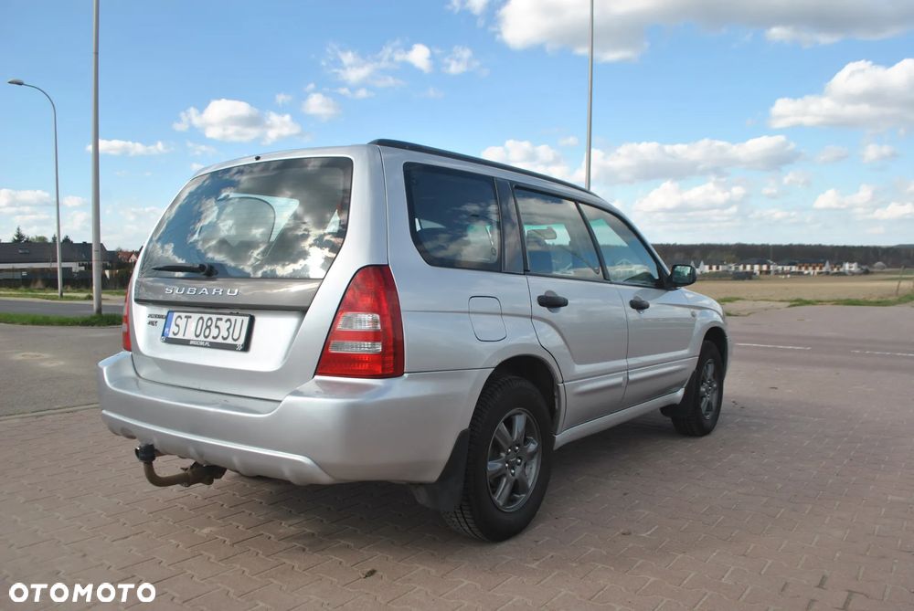 Subaru Forester 2.0 X - 6