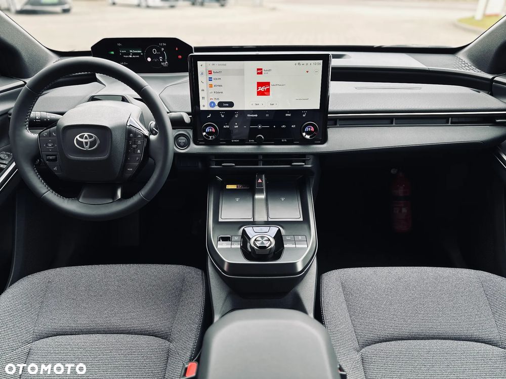 Toyota bZ4X - 18