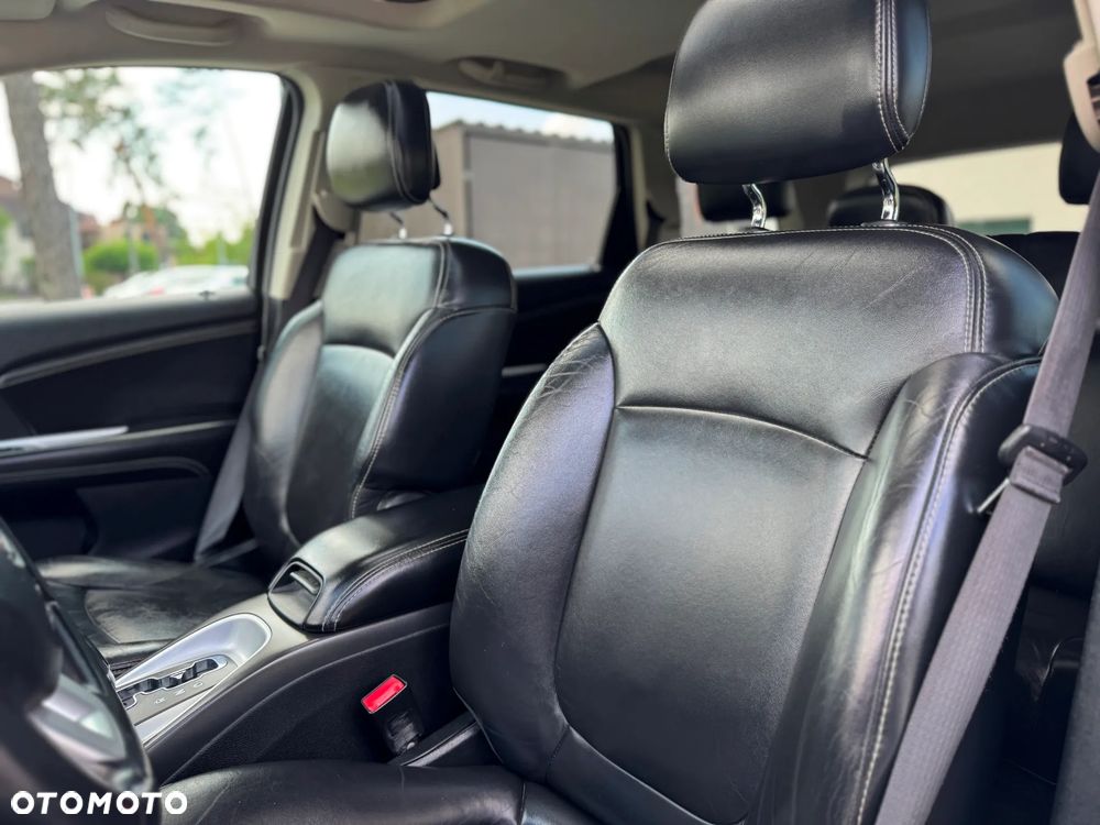 Dodge Journey - 24