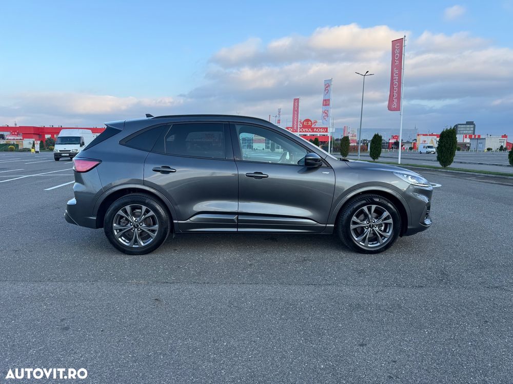 Ford Kuga 2.5 Duratec FHEV ST-LINE X - 13