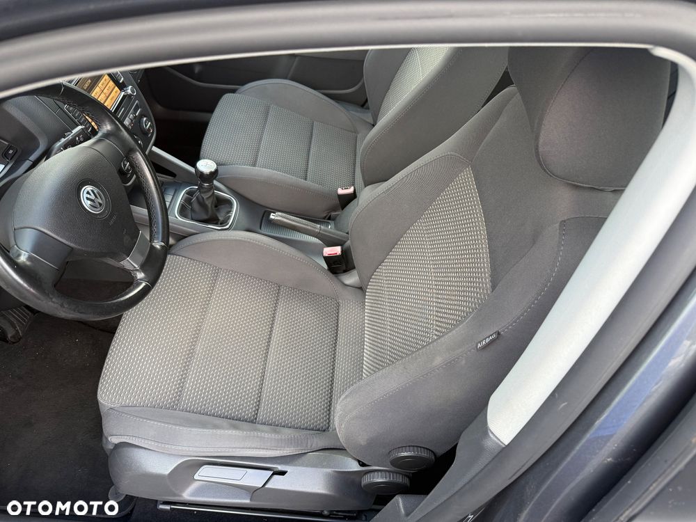 Volkswagen Jetta 1.4 TSI Sportline - 16