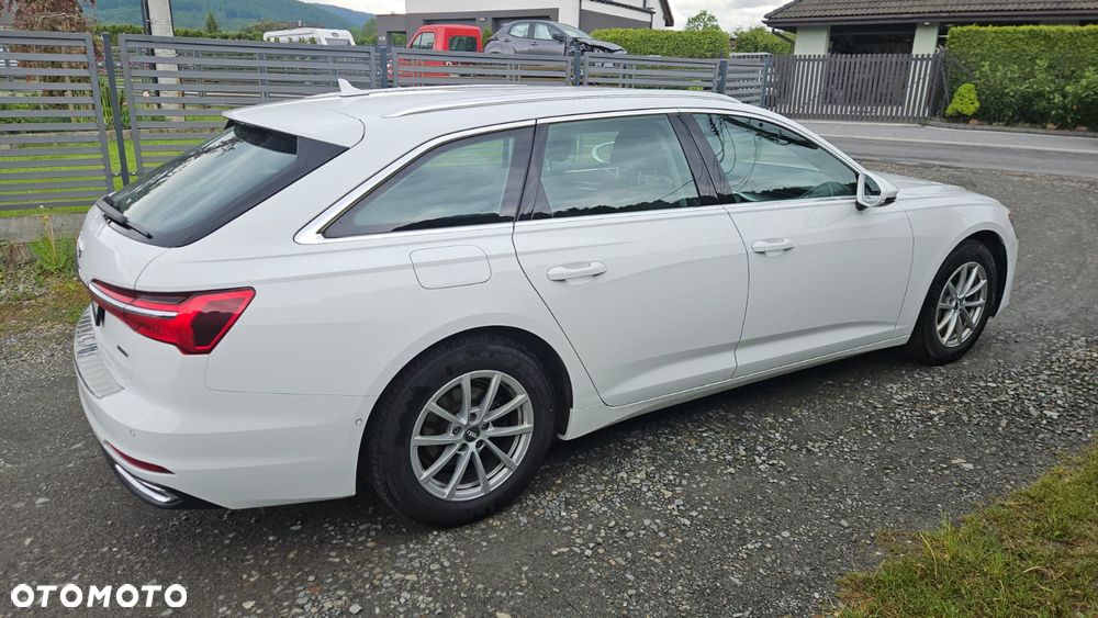 Audi A6 Avant 40 TDI quattro S tronic design - 5