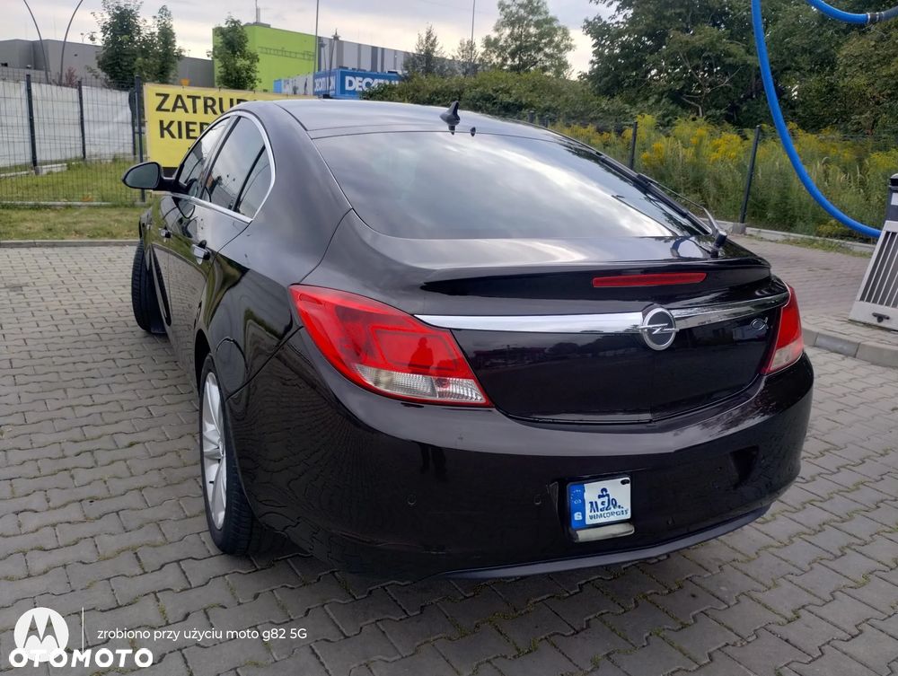 Opel Insignia 1.8 - 6