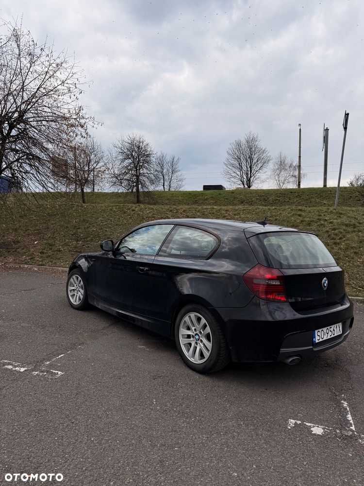 BMW Seria 1 - 22
