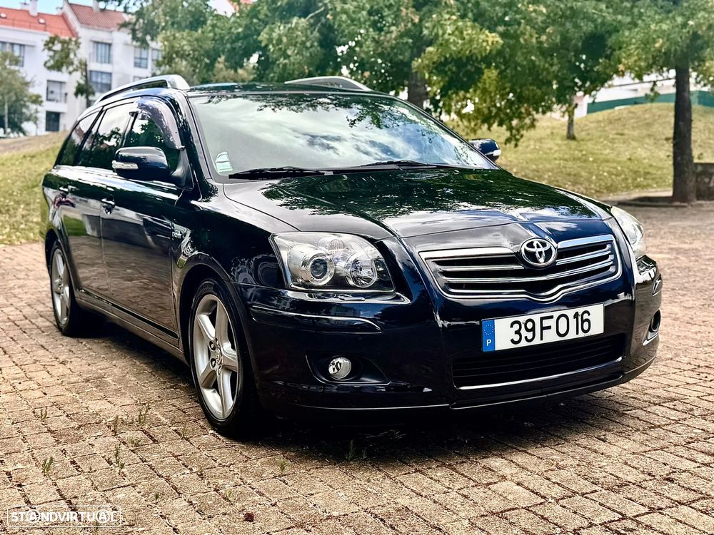 Toyota Avensis SW 2.2 D-CAT Sol+GPS - 2