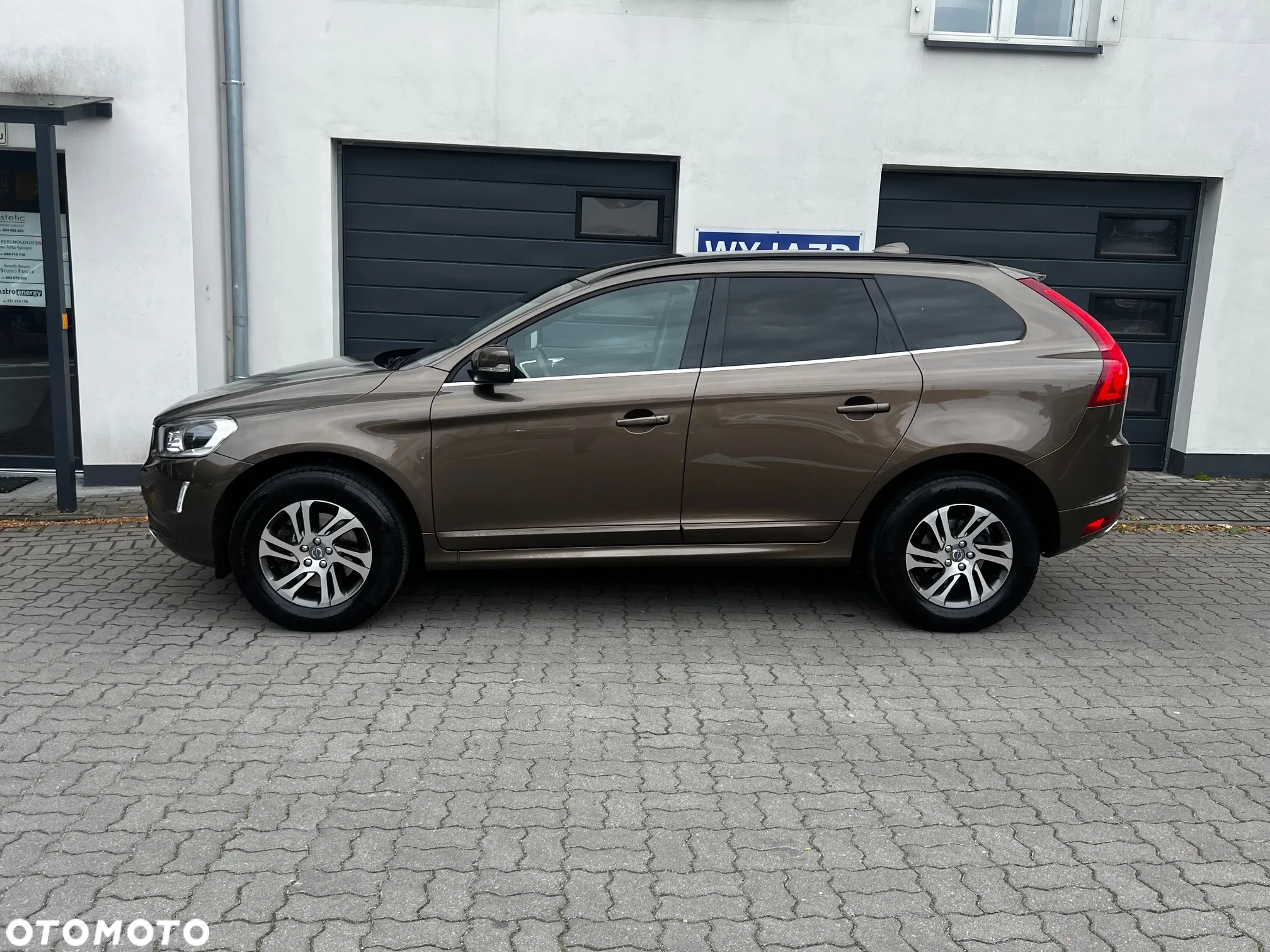 Volvo XC 60 D4 Geartronic Momentum - 21
