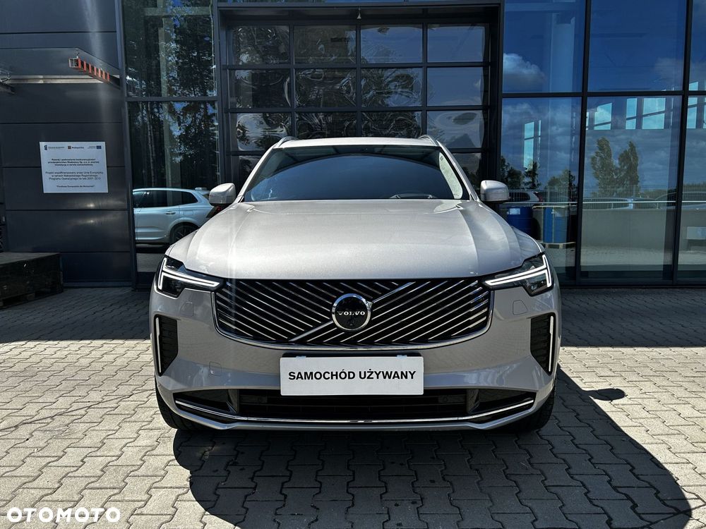 Volvo XC 90 - 3