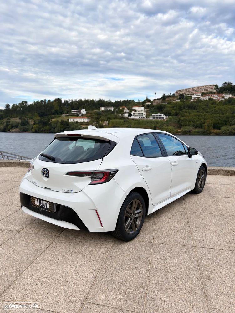 Toyota Corolla 1.8 Hybrid Comfort - 4