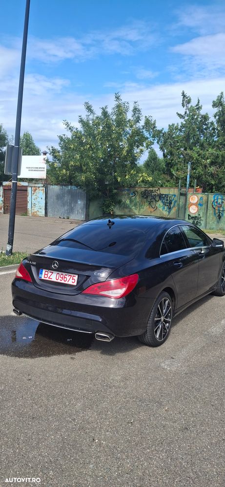 Mercedes-Benz CLA 200 d 7G-DCT Urban - 5