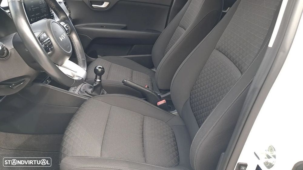 Kia Rio 1.2 CVVT Dynamic - 18