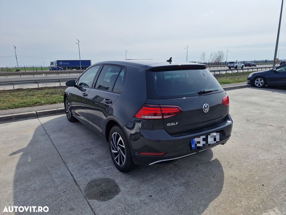 Volkswagen Golf 1.6 TDI Join - 6