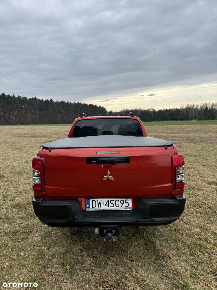 Mitsubishi L200 2.2 d DC Power Instyle Plus - 7