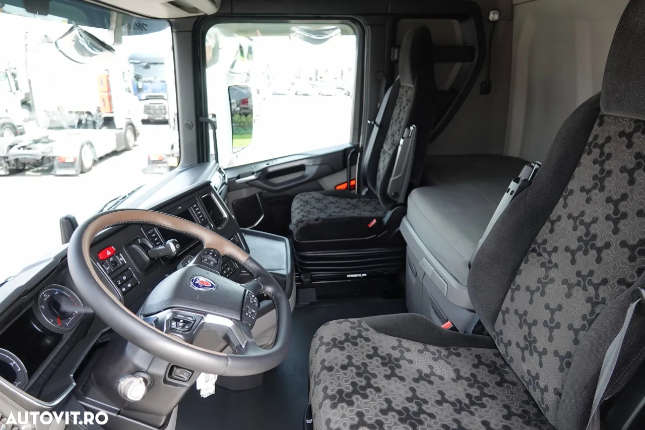 Scania S 500 / 6x2 / PUSHER / RETARDER / I-PARK COOL / FULL AIRMATIC / AXIE DE RIDICAȚIE ȘI DE DIRECȚIE / DMC 70.000 KG / OPTICRUISE + AMBRAYAGE / EURO 6 / CONTRACTUL DE SERVICE - 26
