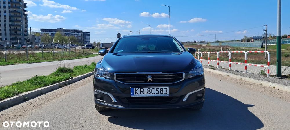 Peugeot 508 1.6 e-THP Allure S&S - 13