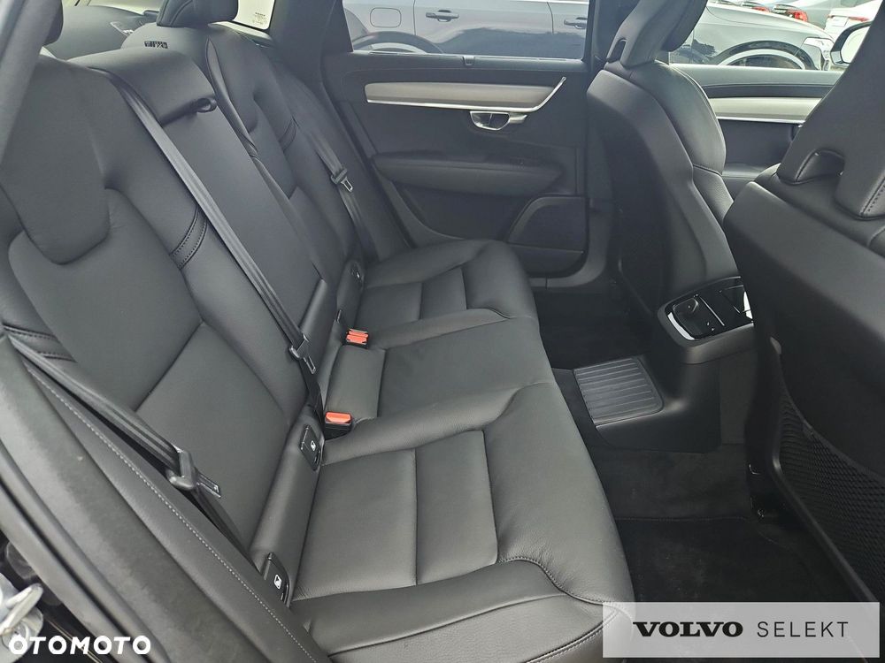 Volvo S90 T8 AWD Plug-In Hybrid Ultimate Dark - 13