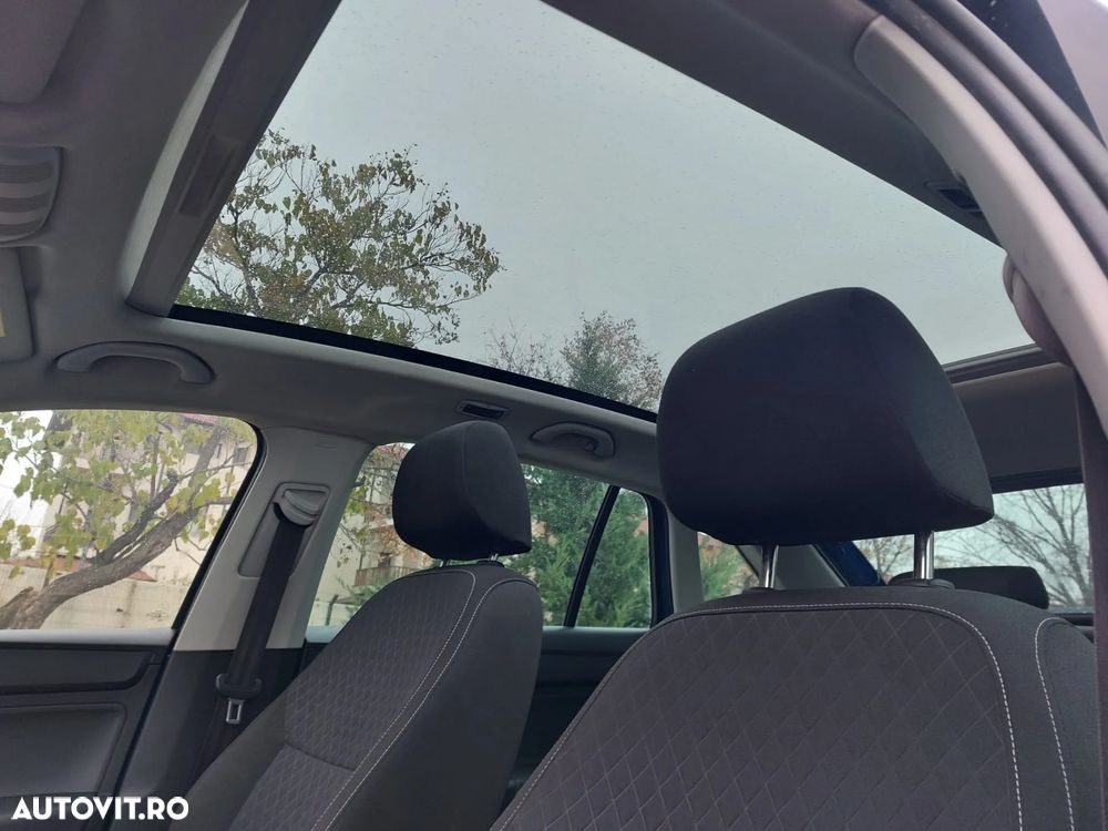 Skoda RAPID Spaceback 1.2 TSI Ambition DSG - 15