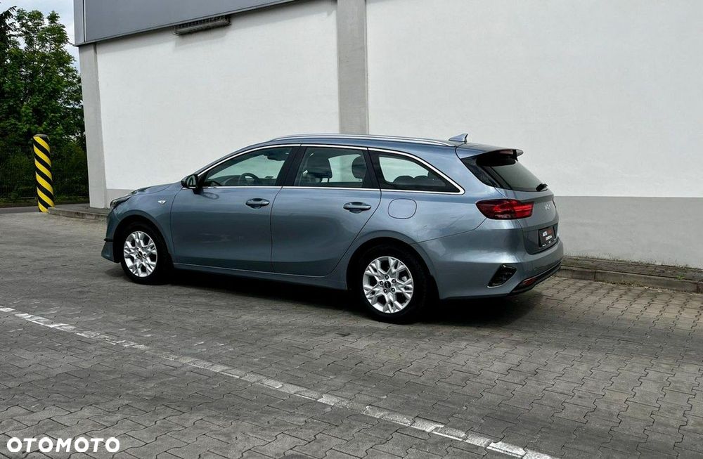 Kia Ceed 1.5 T-GDI M - 3