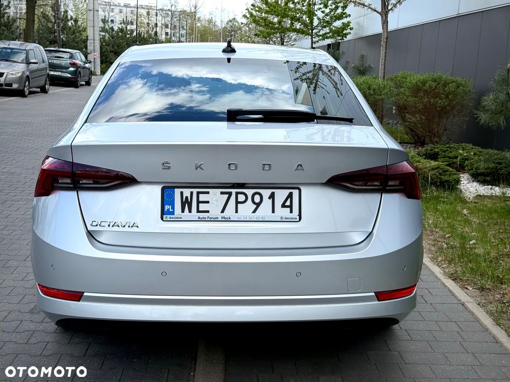 Skoda Octavia 1.5 TSI ACT Ambition - 8