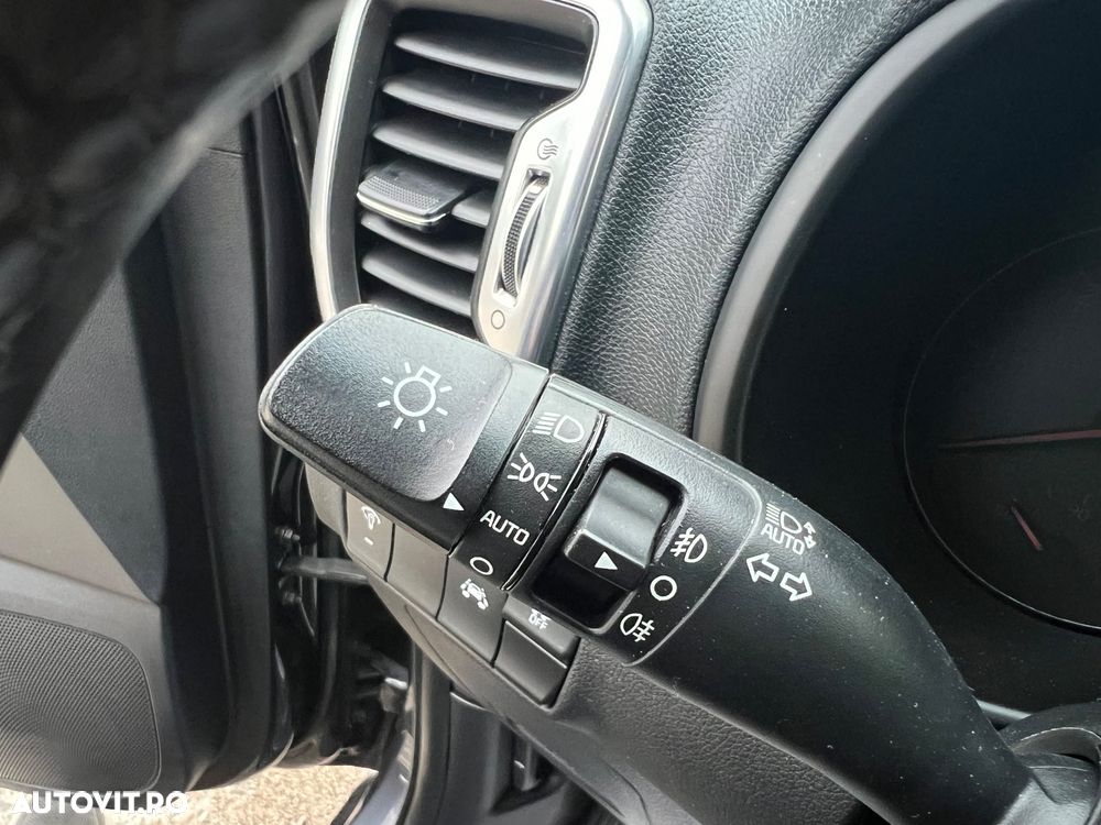 Kia Sportage 2,0 CRDI AWD Aut. Vision - 14