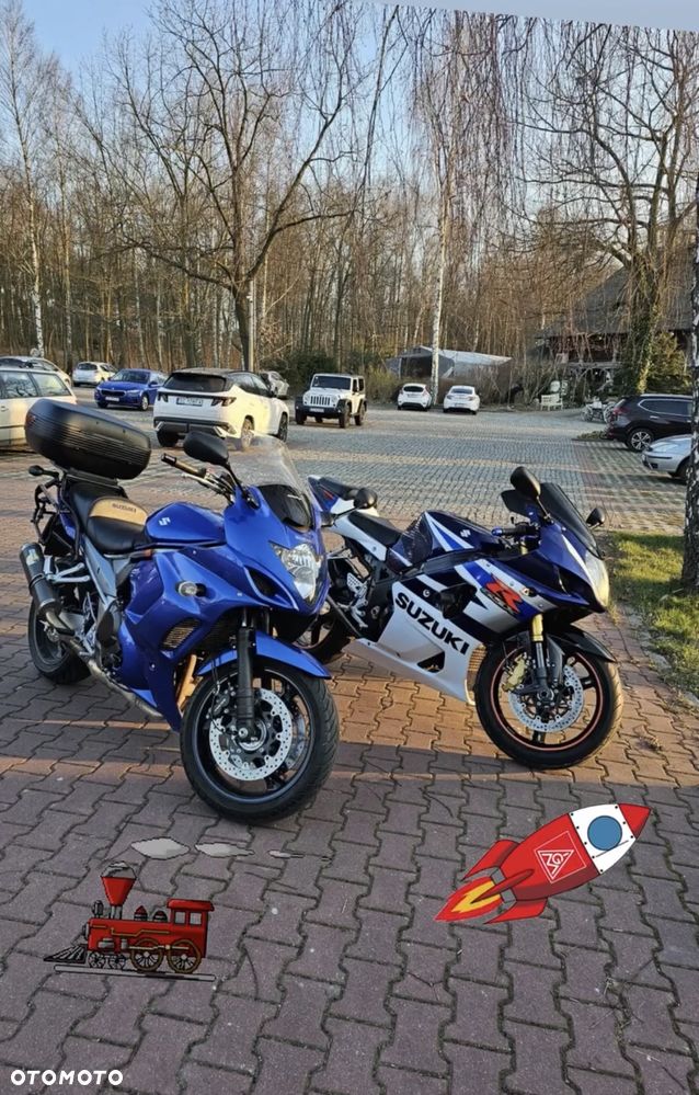 Suzuki GSX - 2