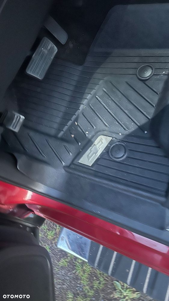 Chevrolet Silverado - 11