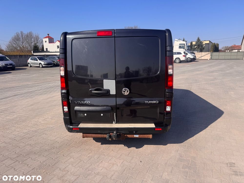 Opel Vivaro Trafic - 19