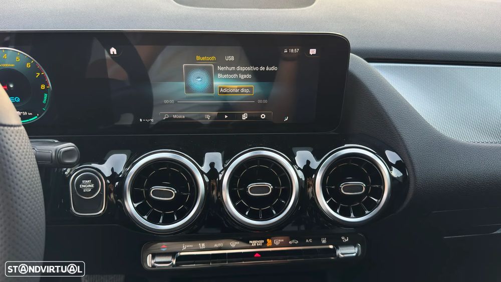 Mercedes-Benz GLA 250 e 8G-DCT Progressive - 23