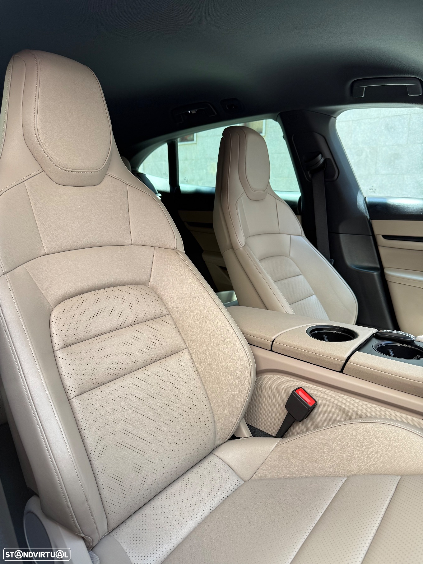 Porsche Taycan Cross Turismo Sport bateria Performance Plus - 11