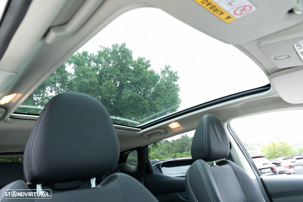 Nissan Qashqai 1.5 dCi N-Connecta - 27