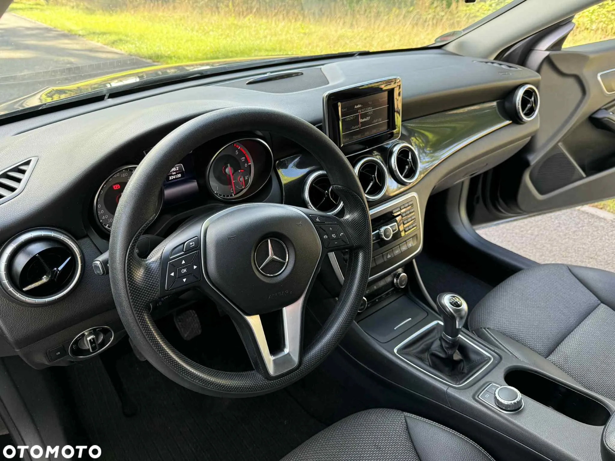 Mercedes-Benz CLA 200 CDI - 27