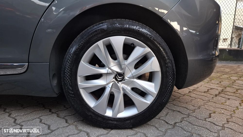 Citroën DS5 e-HDi 110 EGS6 SoChic - 53